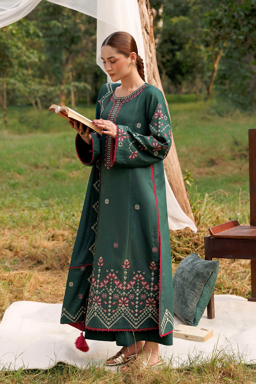 Emerald Dawn emerald green premium karandi 3-piece with shirt, trouser and shawl, Panache Apparel Winter Garden - image 2 of 10
