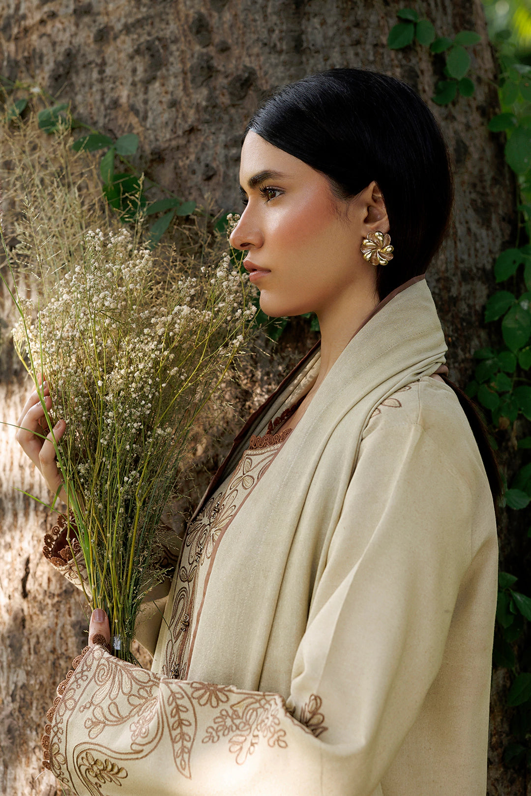 Ivory Willow ivory premium karandi 3-piece with shirt, trouser and shawl, Panache Apparel Winter Garden - image 6 of 9