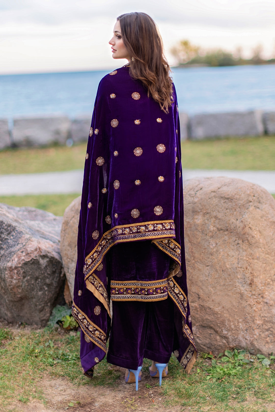 Velvetine Shawl